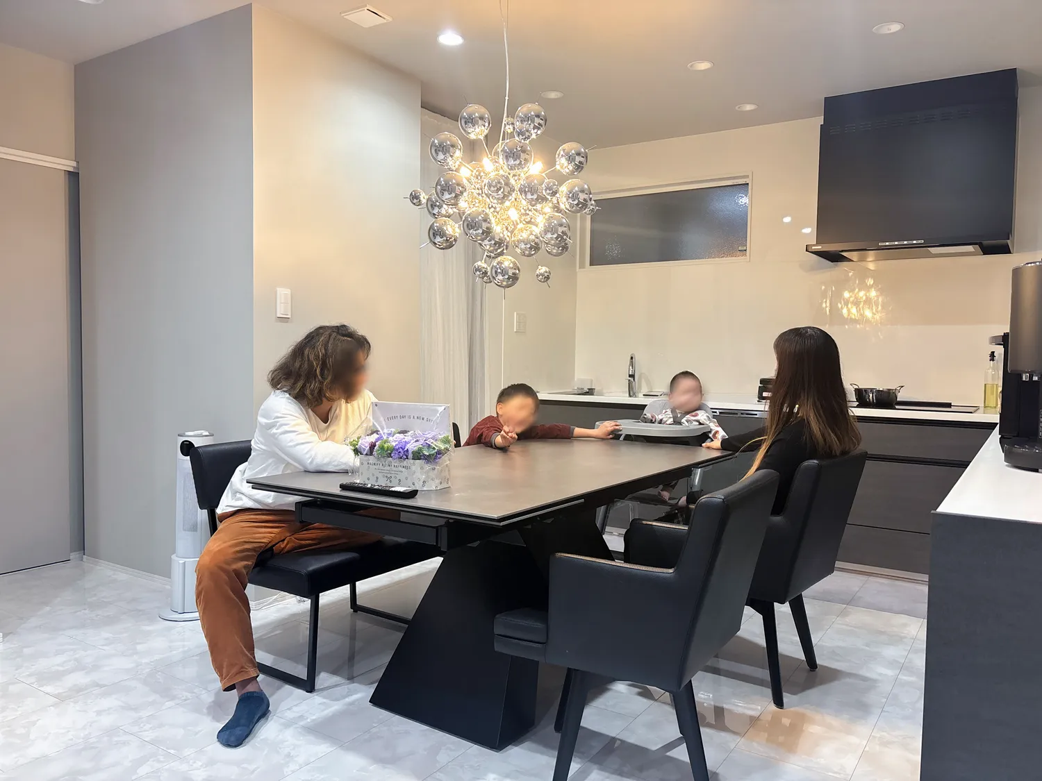 ダイニング　キッチン